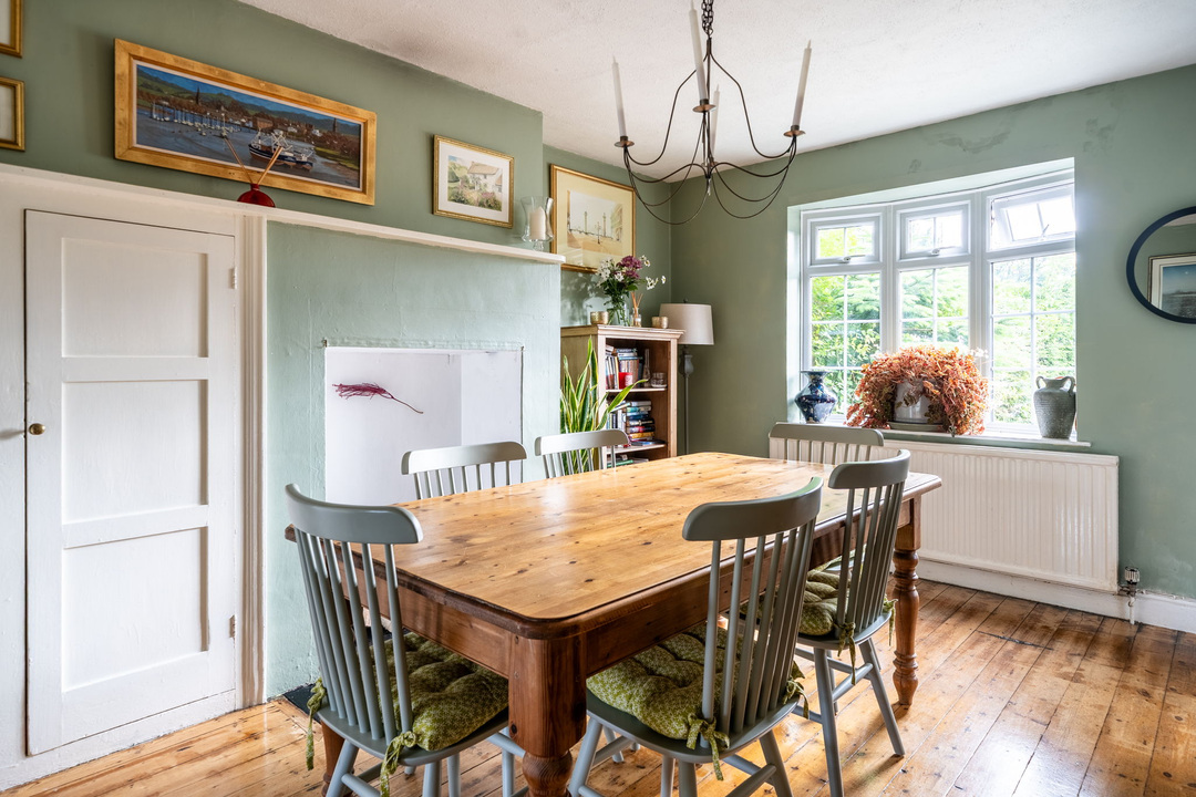 4 bed semi-detached house for sale in Naldretts Lane, Rudgwick - Property Image 3