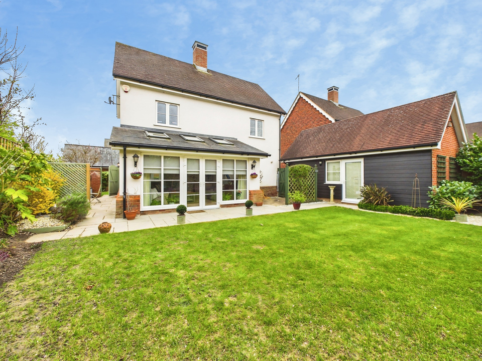 4 bed detached house for sale in Churchill Way, Broadbridge Heath, Horsham  - Property Image 10