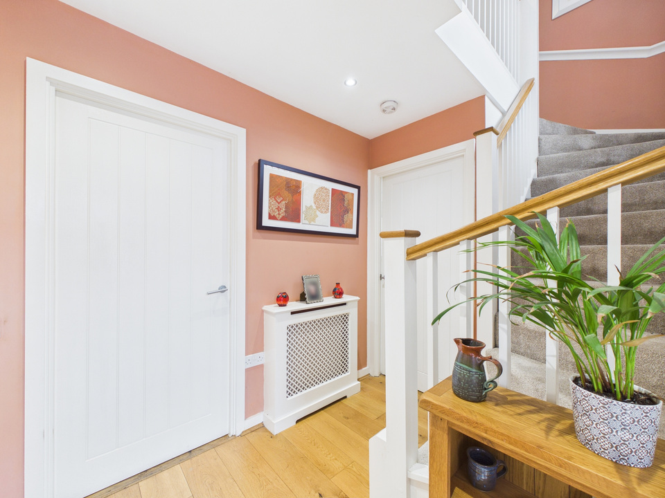 4 bed detached house for sale in Churchill Way, Broadbridge Heath, Horsham  - Property Image 13