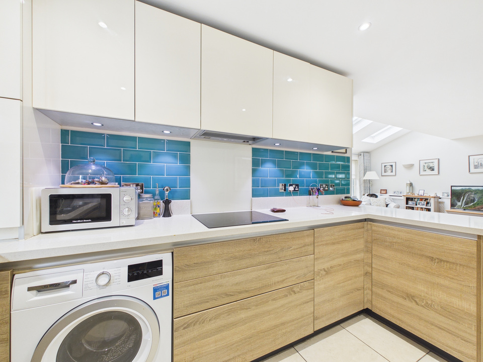 4 bed detached house for sale in Churchill Way, Broadbridge Heath, Horsham  - Property Image 16