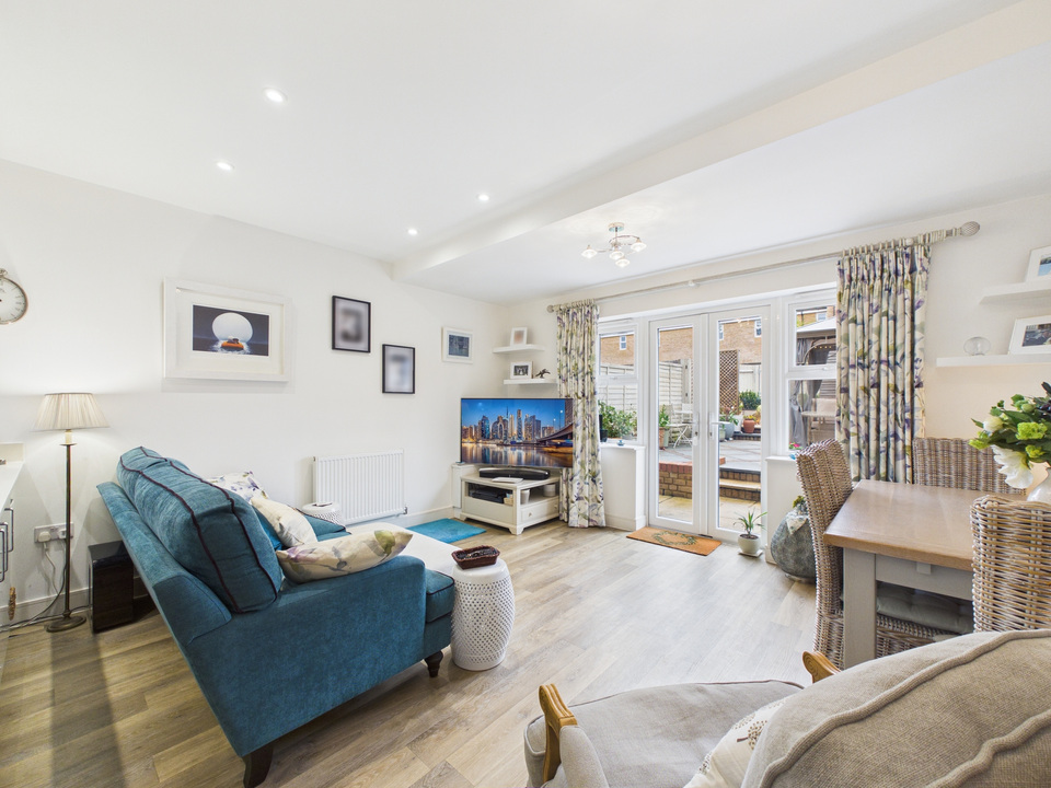 4 bed terraced house for sale in Parsonage Road, Horsham, West Sussex - Property Image 3
