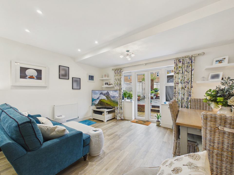 4 bed terraced house for sale in Parsonage Road, Horsham, West Sussex  - Property Image 4