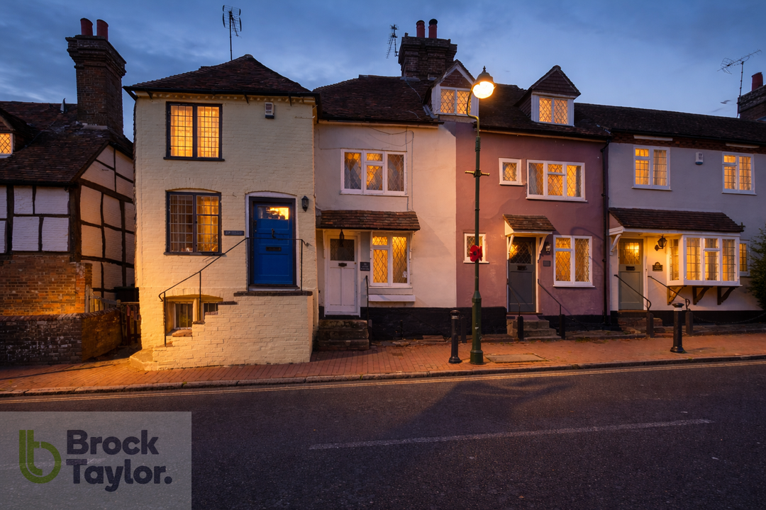 2 bed terraced house for sale in South Street, Cuckfield