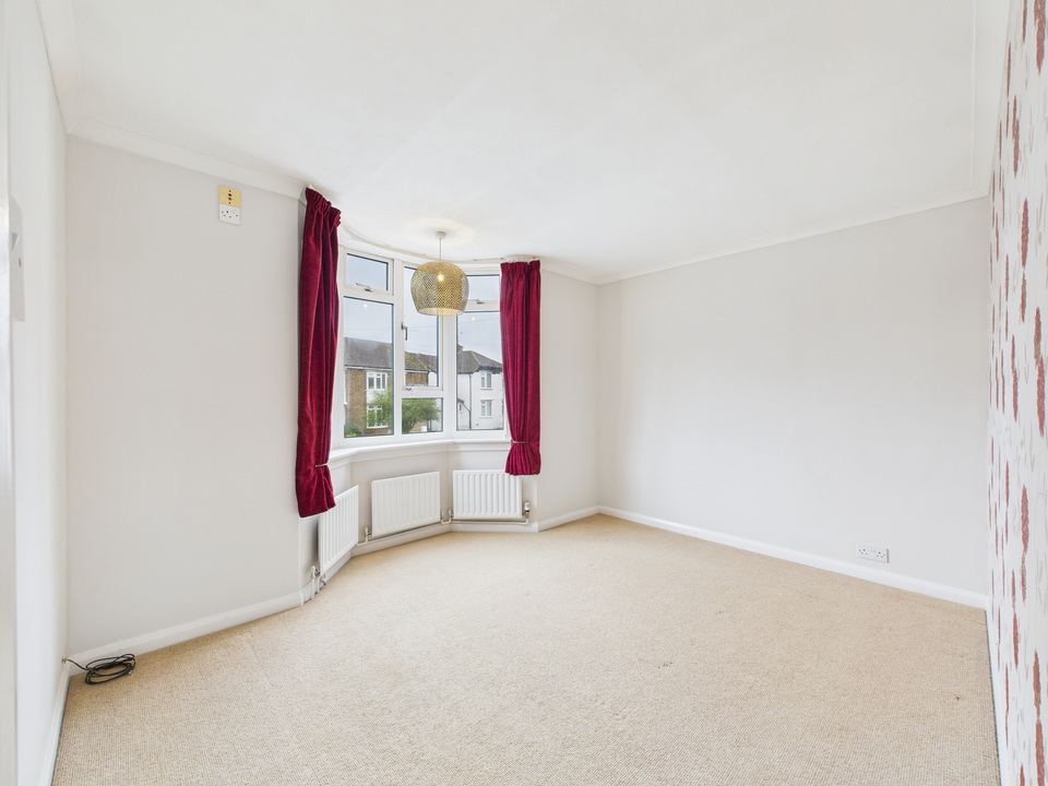 3 bed semi-detached house for sale in Bostock Avenue, Horsham - Property Image 12