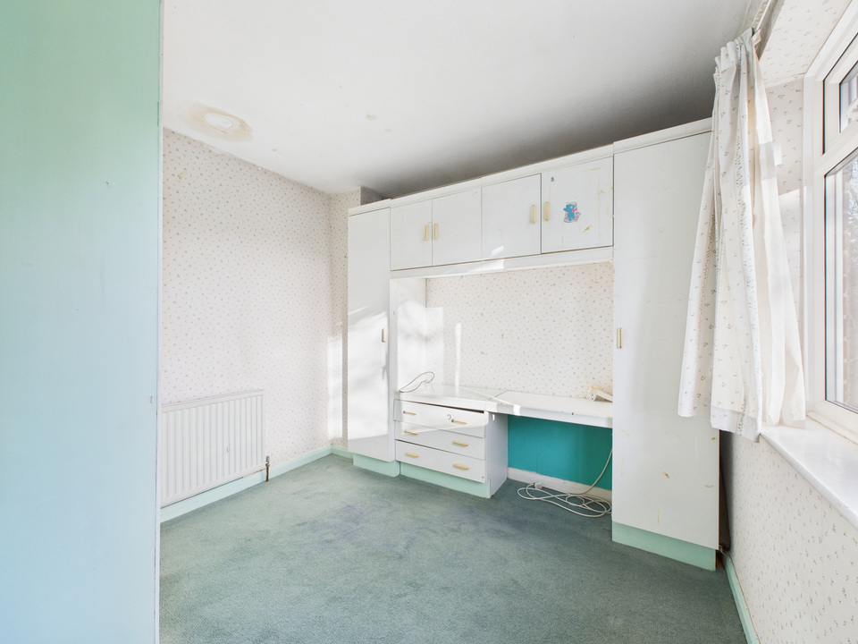 3 bed detached house for sale in Pollards Drive, Horsham - Property Image 12