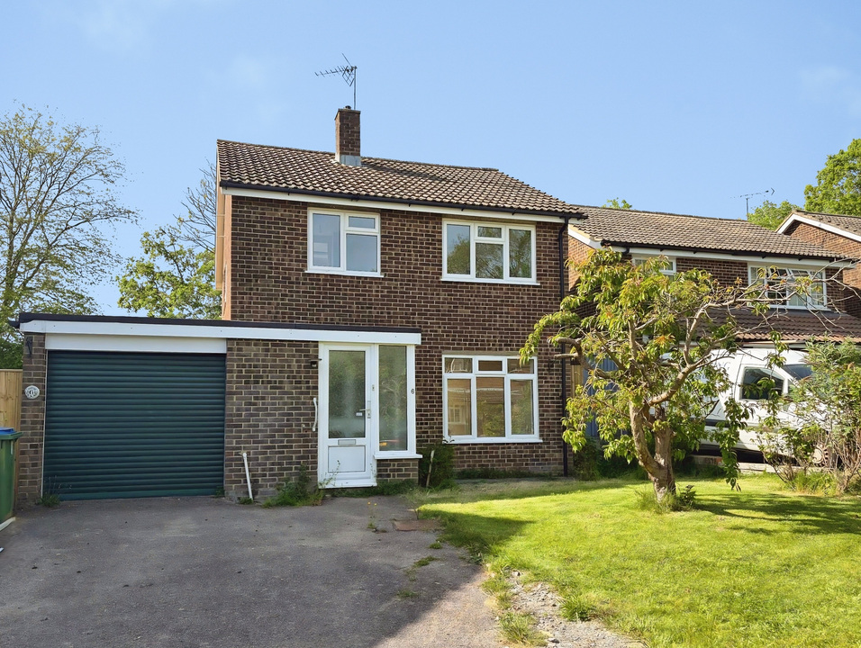 3 bed detached house for sale in The Marts, Rudgwick