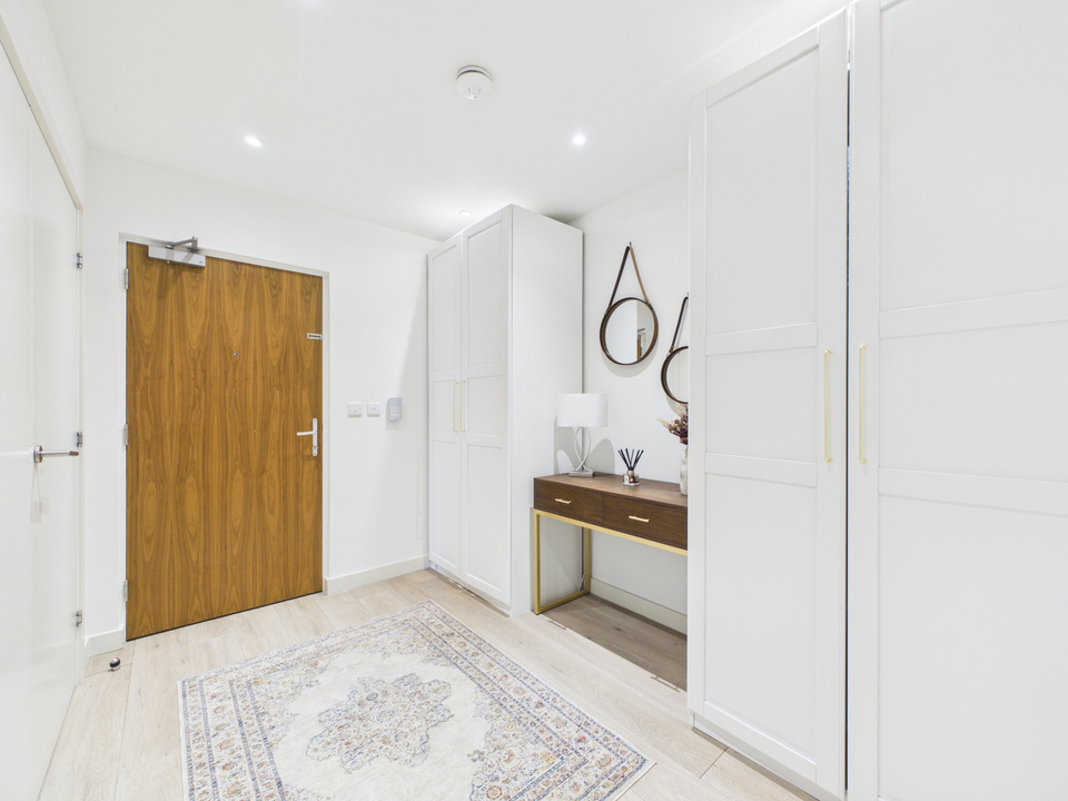 2 bed apartment for sale in 17 Prewetts Mill Apartments, Mill Bay Lane, Horsham, West Sussex  - Property Image 8