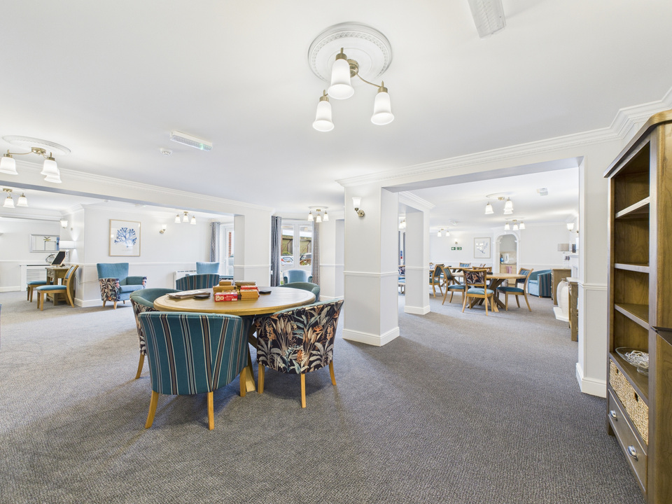 2 bed apartment for sale in Kings Road, Horsham  - Property Image 15