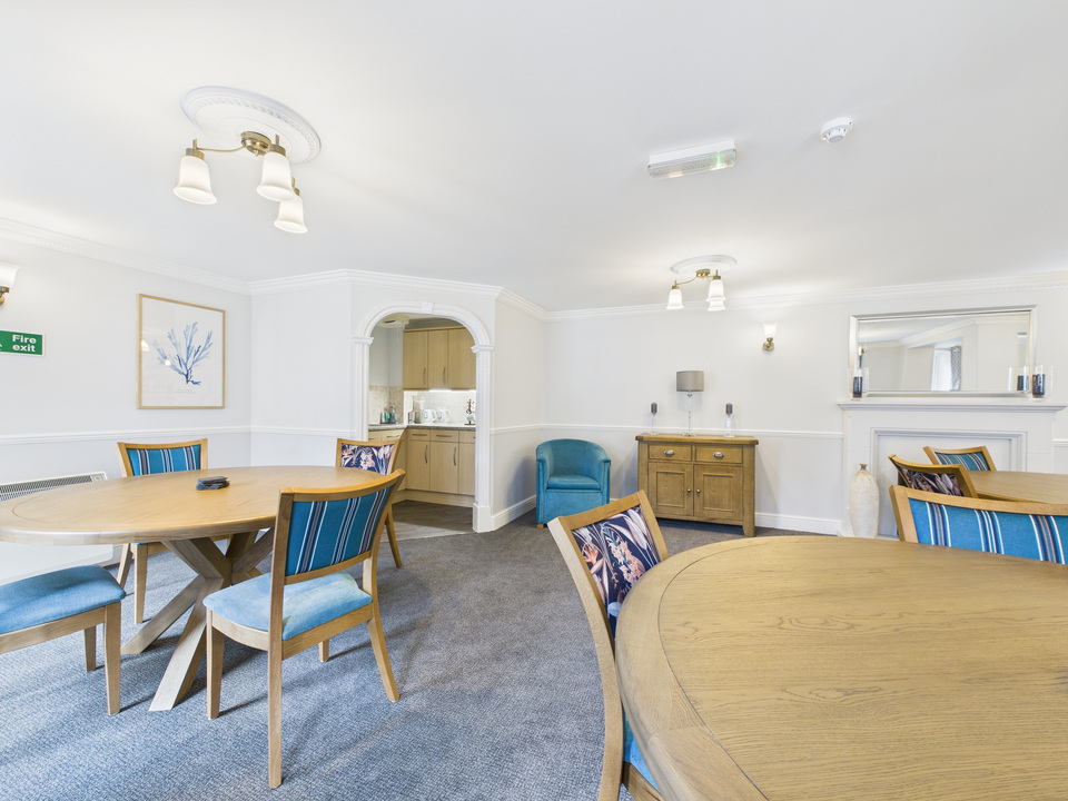 2 bed apartment for sale in Kings Road, Horsham  - Property Image 18