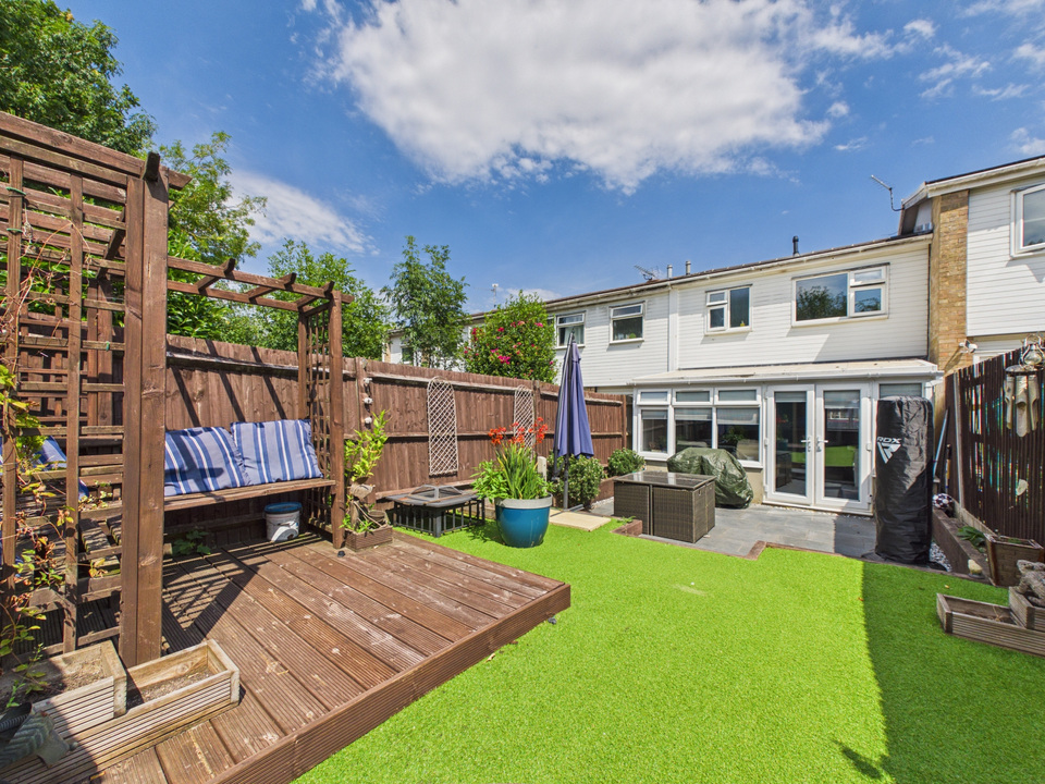 Terraced house for sale in Blenheim Road, Horsham, West Sussex  - Property Image 9