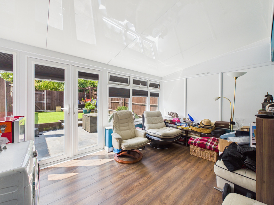 Terraced house for sale in Blenheim Road, Horsham, West Sussex  - Property Image 7