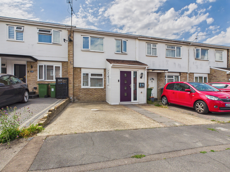 Terraced house for sale in Blenheim Road, Horsham, West Sussex  - Property Image 1