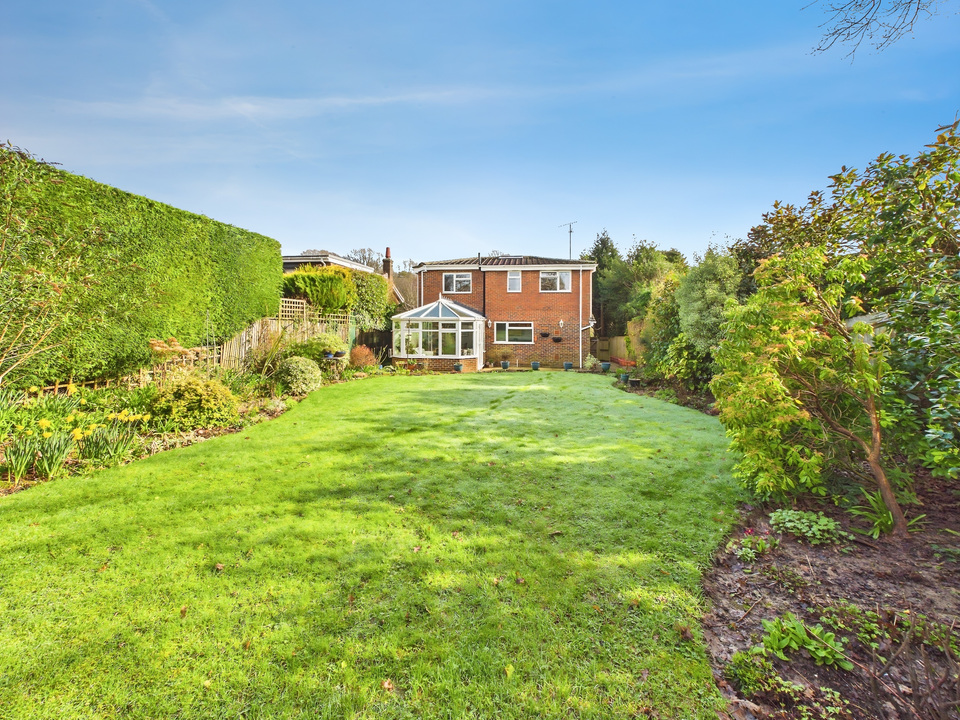 5 bed detached house for sale in Forestfield, Horsham, West Sussex  - Property Image 8