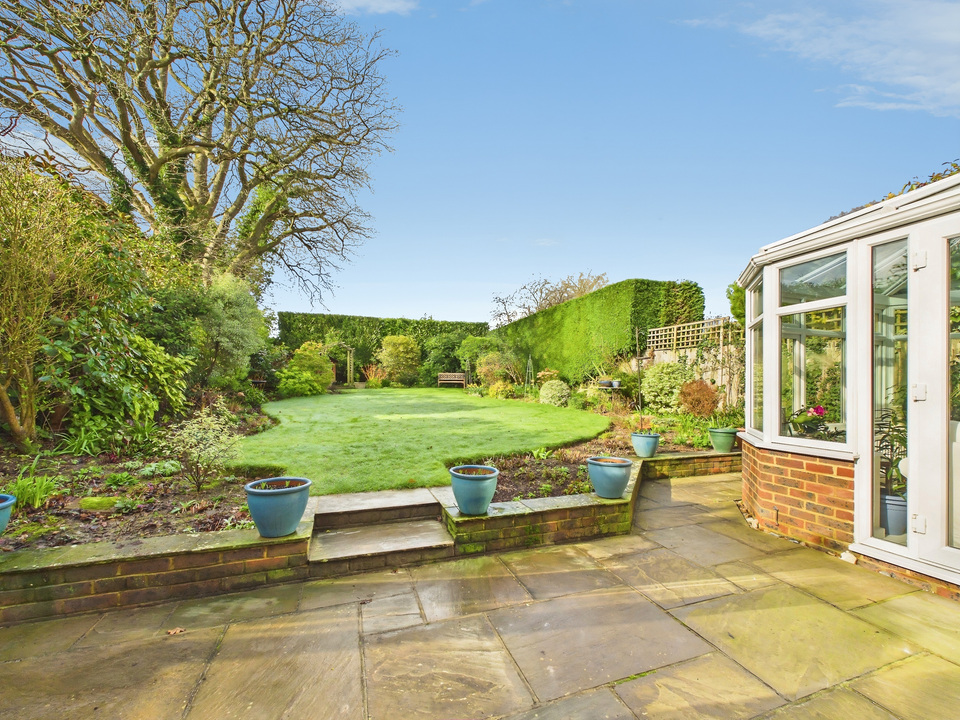 5 bed detached house for sale in Forestfield, Horsham, West Sussex  - Property Image 24