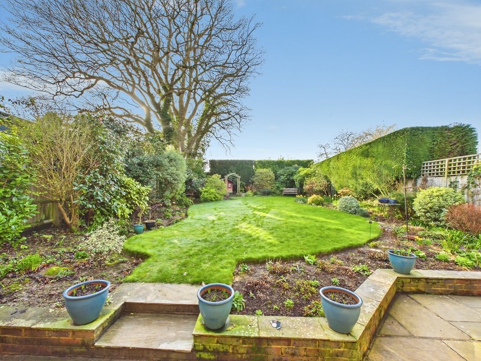 5 bed detached house for sale in Forestfield, Horsham, West Sussex  - Property Image 25