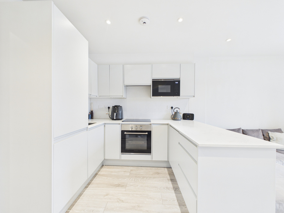 2 bed apartment for sale in Prewetts Mill Apartments, Mill Bay Lane, Horsham, West Sussex  - Property Image 14