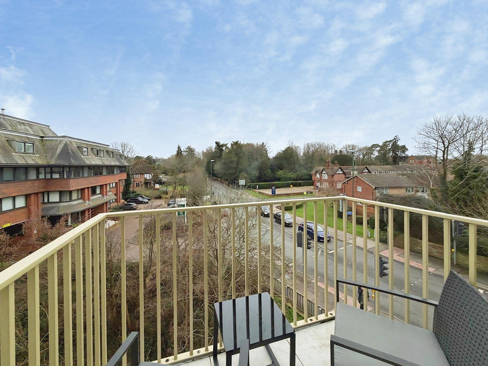 2 bed apartment for sale in Prewetts Mill Apartments, Mill Bay Lane, Horsham, West Sussex  - Property Image 11