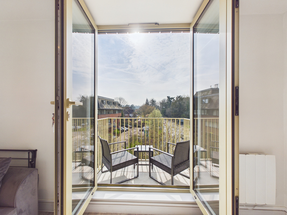 2 bed apartment for sale in Prewetts Mill Apartments, Mill Bay Lane, Horsham, West Sussex  - Property Image 4