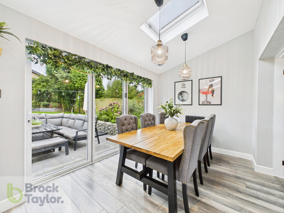 4 bed detached house for sale in Covert Mead, Handcross - Property Image 13