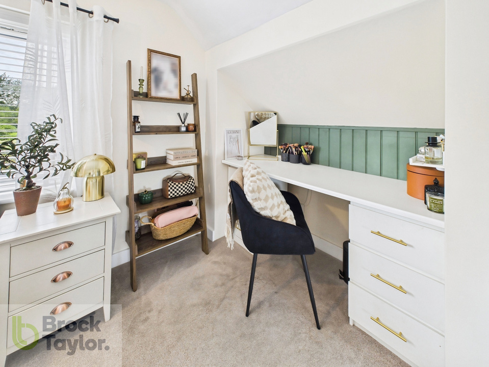 4 bed detached house for sale in Covert Mead, Handcross - Property Image 25