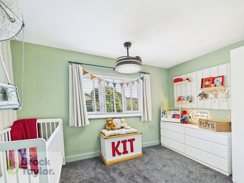 4 bed detached house for sale in Covert Mead, Handcross - Property Image 30