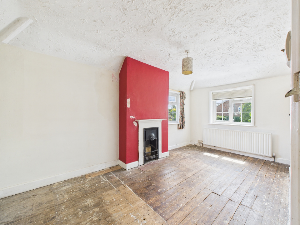 2 bed detached house for sale in Billingshurst Road, Broadbridge Heath, HORSHAM - Property Image 5