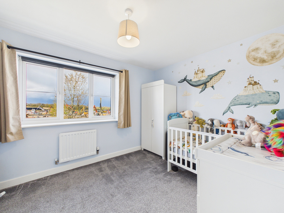 2 bed end of terrace house for sale in Somerset Road, Faygate, Horsham, West Sussex  - Property Image 8