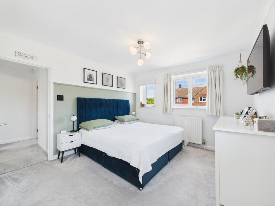 4 bed semi-detached house for sale in Barleycroft, Cowfold  - Property Image 23