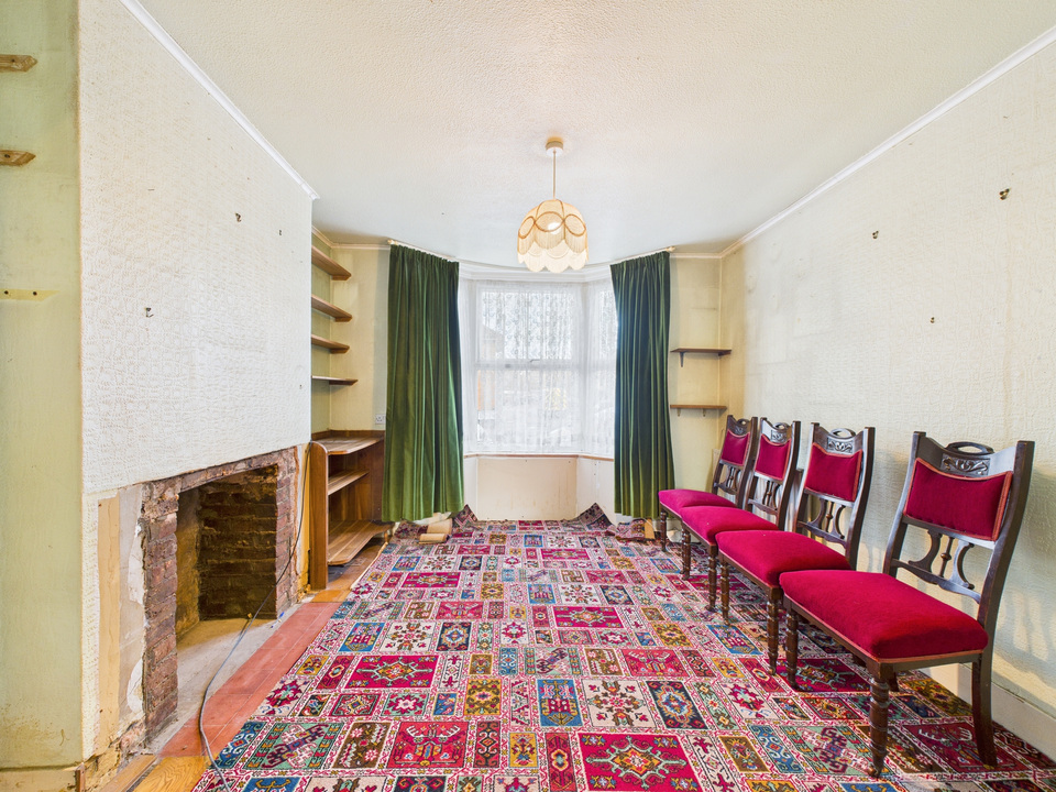 3 bed semi-detached house for sale in New Street, Horsham  - Property Image 2