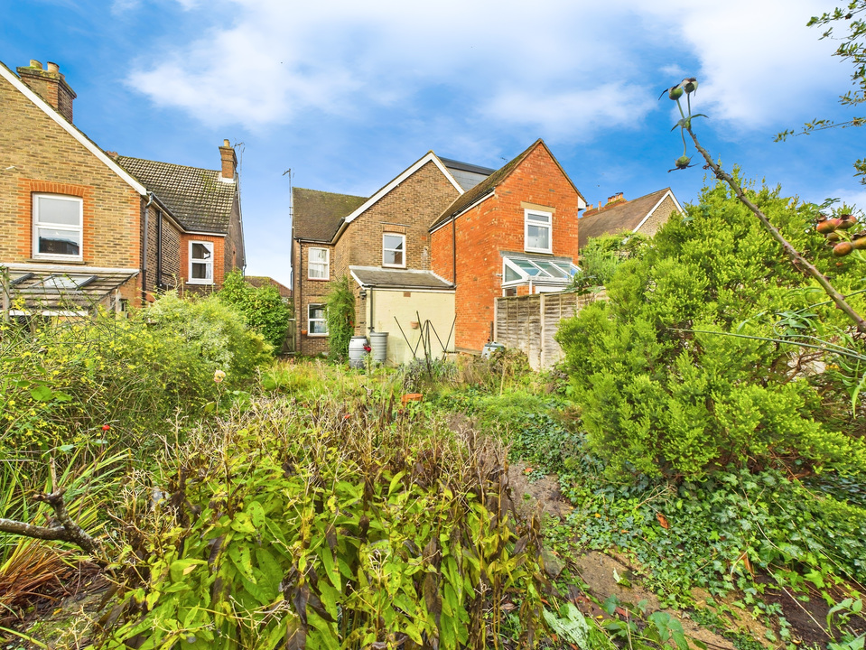 3 bed semi-detached house for sale in New Street, Horsham  - Property Image 10