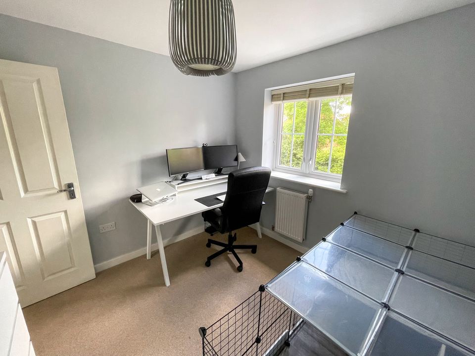 2 bed apartment for sale in Heydon Way, Broadbridge Heath  - Property Image 6