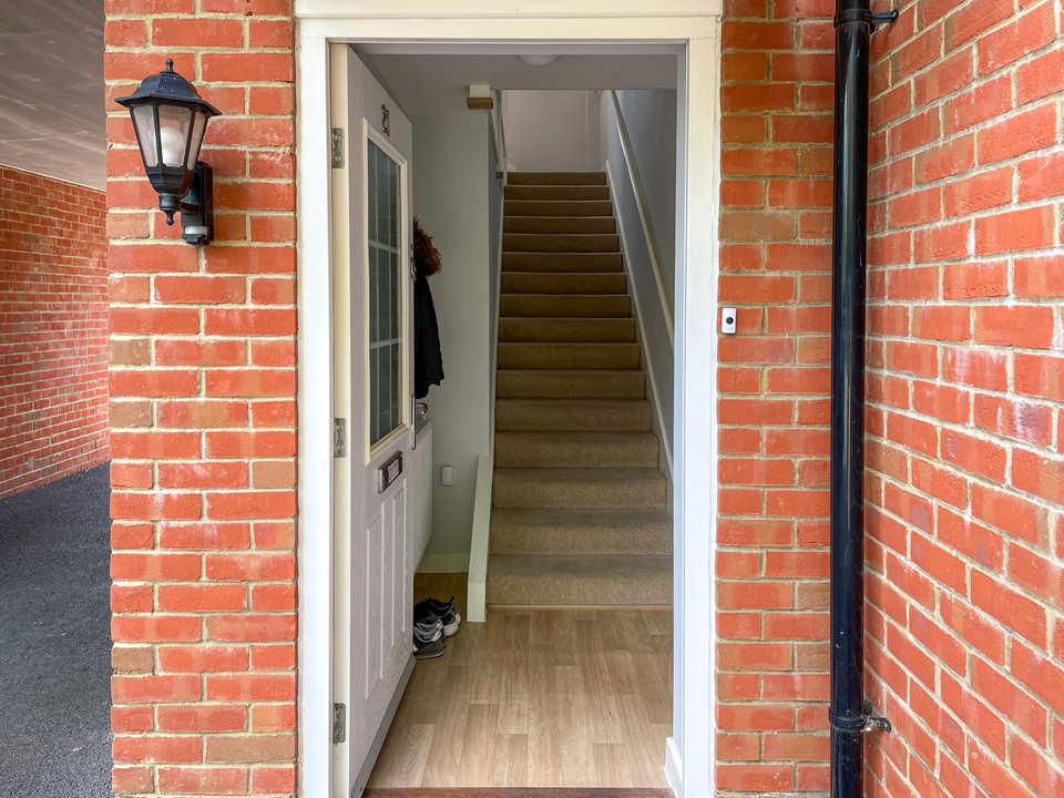 2 bed apartment for sale in Heydon Way, Broadbridge Heath  - Property Image 9