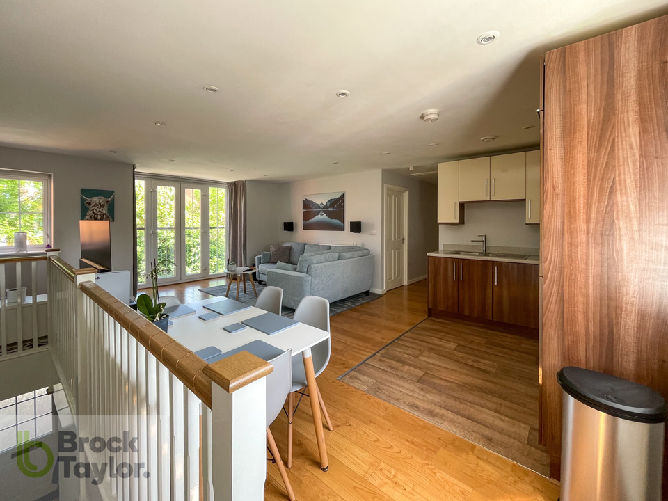 2 bed apartment for sale in Heydon Way, Broadbridge Heath  - Property Image 2