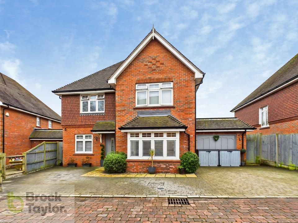 4 bed detached house for sale in Crouch Fields, Ansty, West Sussex, RH17 5NW  - Property Image 2