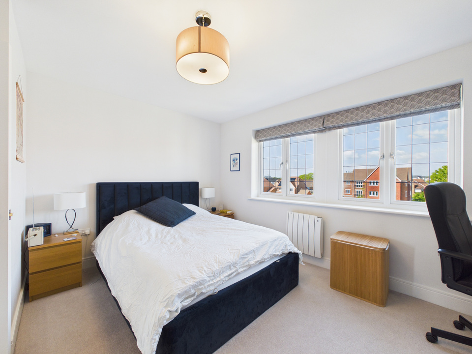 1 bed apartment for sale in Rochford Lodge, The Boulevard, Horsham  - Property Image 4