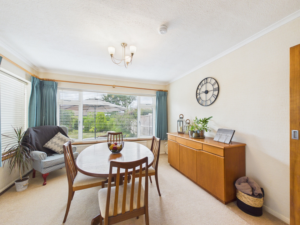 3 bed semi-detached house for sale in Farhalls Crescent, Horsham, West Sussex  - Property Image 12