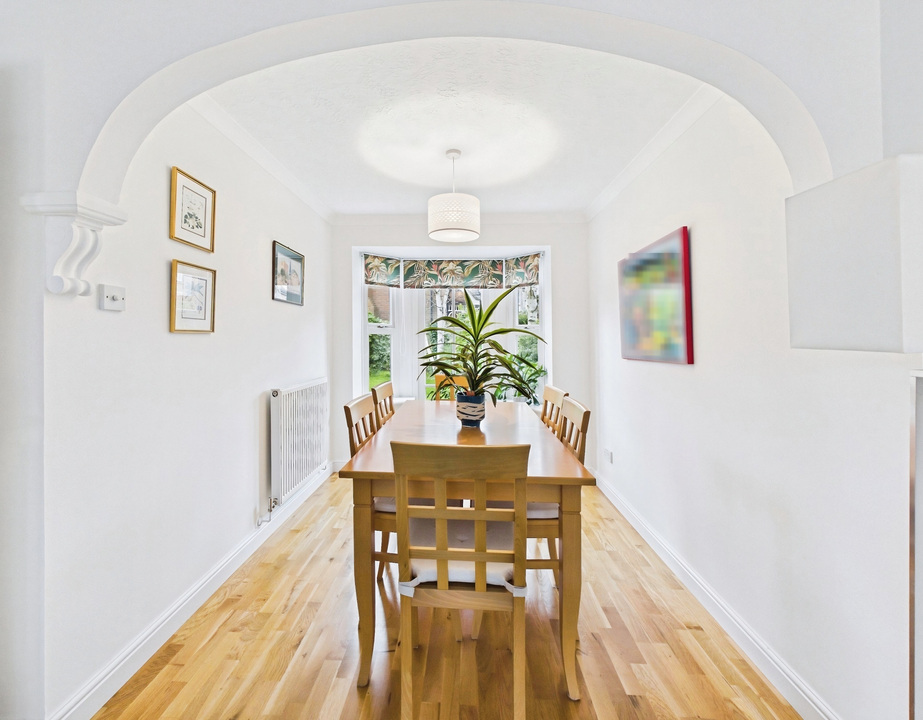 3 bed detached house for sale in Elgar Way, Horsham, West Sussex - Property Image 3