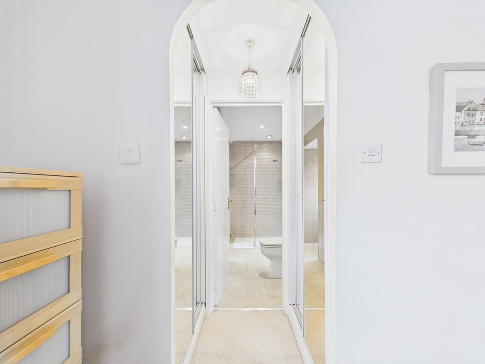 3 bed detached house for sale in Elgar Way, Horsham, West Sussex - Property Image 16