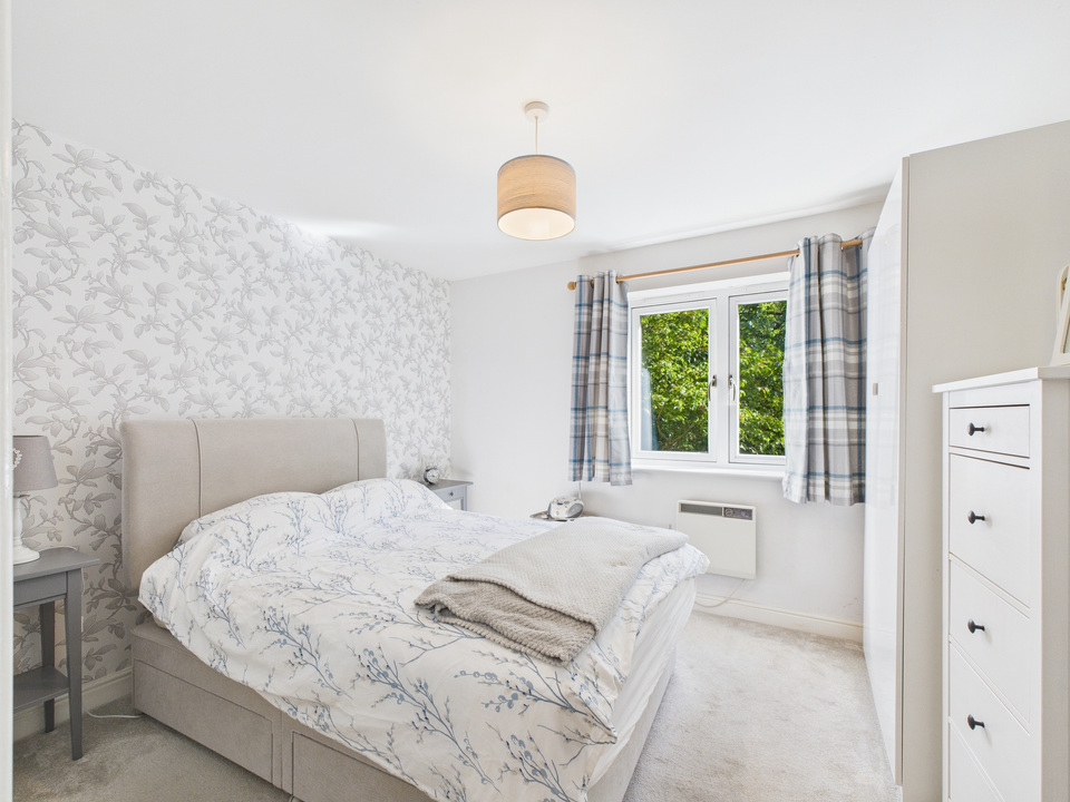 1 bed apartment for sale in Fairbank Road, Southwater  - Property Image 5