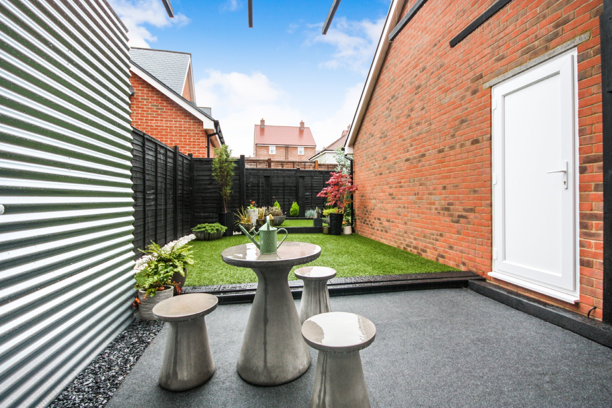 4 bed semi-detached house for sale in Sargent Way, Broadbridge Heath  - Property Image 6
