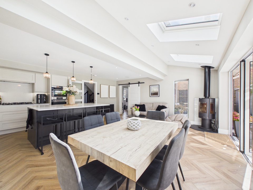 5 bed detached house for sale in St. Hughs Close, Crawley, West Sussex  - Property Image 12