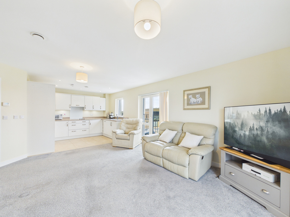 2 bed apartment for sale in The Boulevard, Horsham  - Property Image 4