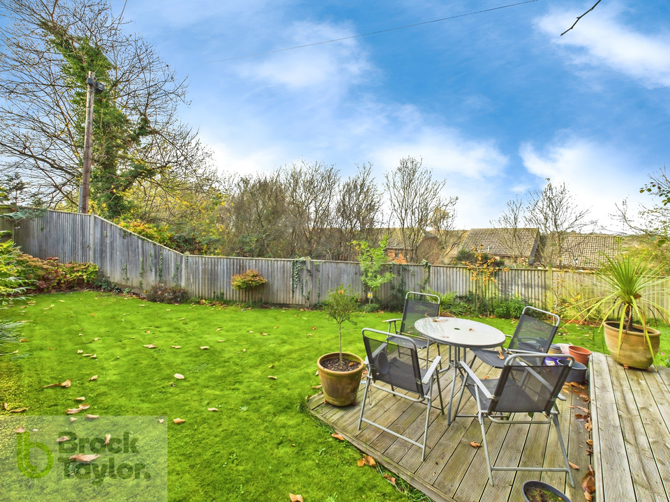 4 bed detached house for sale in Rocky Lane, Haywards Heath  - Property Image 3