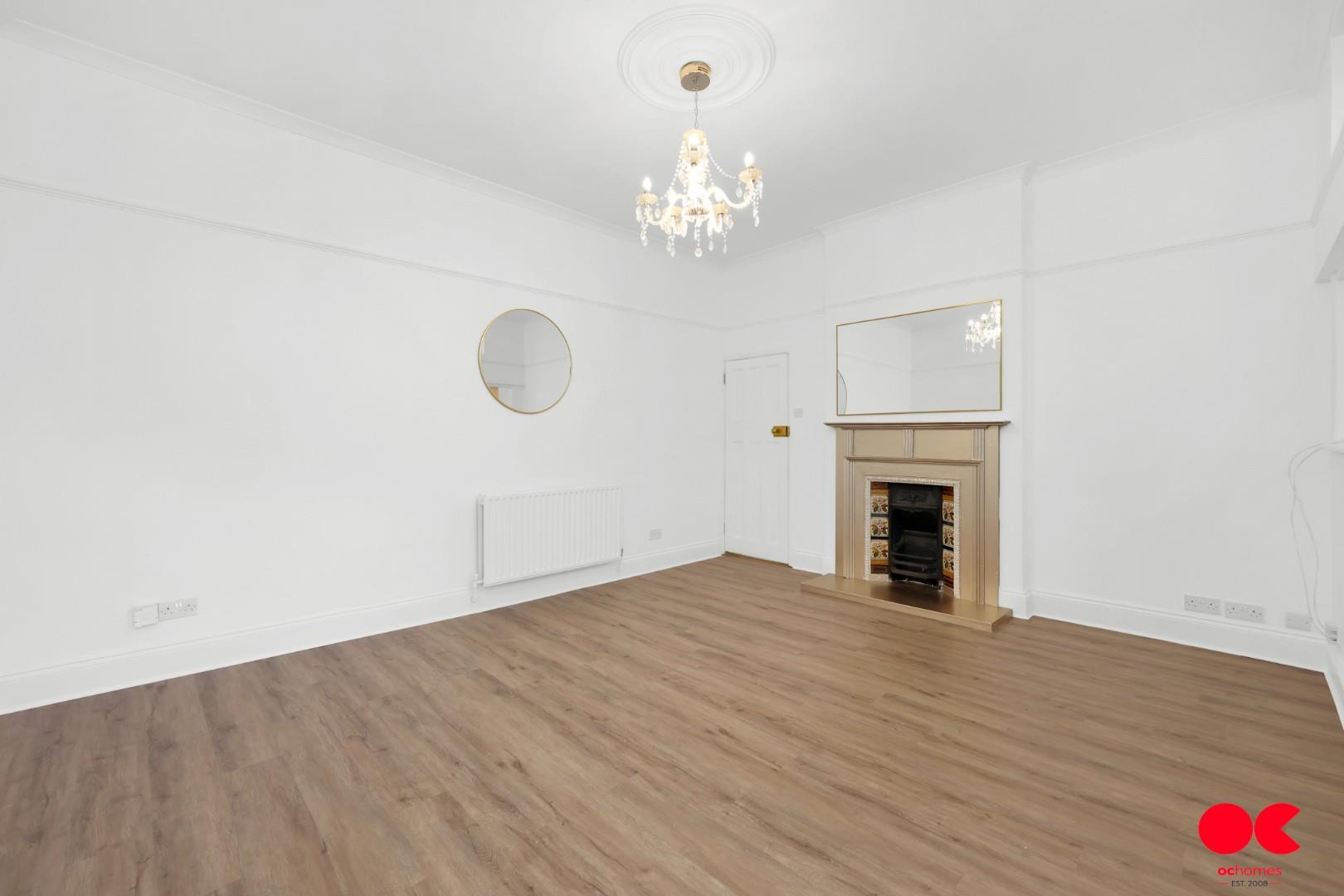 2 bed flat to rent in Hare Hall Lane, GIDEA PARK RM2  - Property Image 7