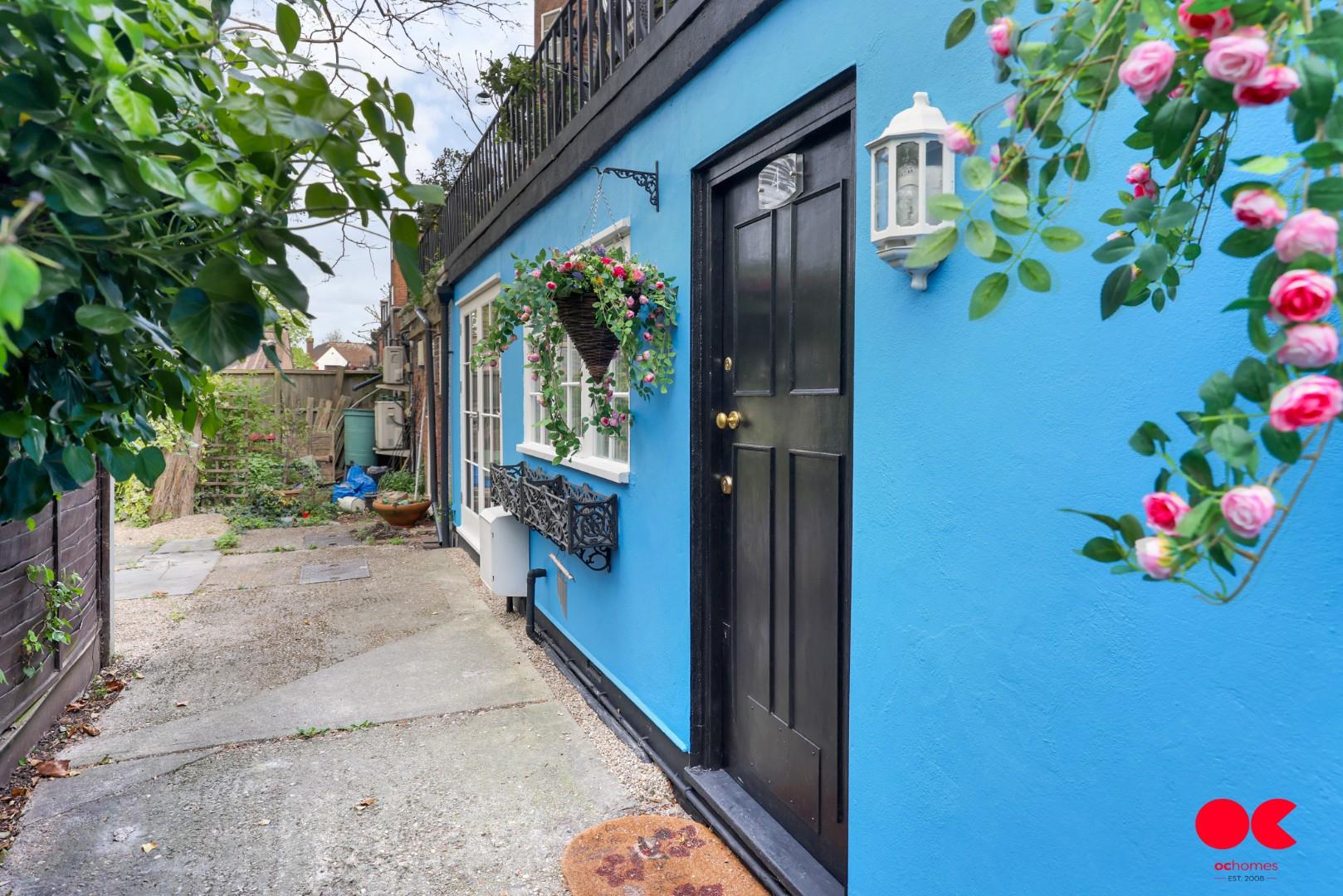 2 bed flat to rent in Hare Hall Lane, GIDEA PARK RM2  - Property Image 6