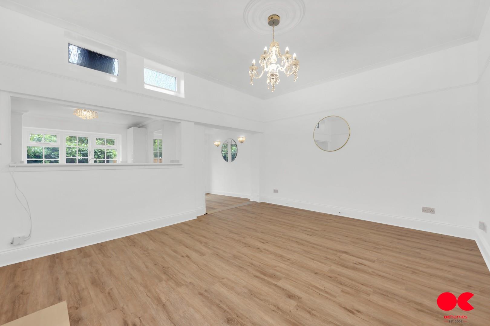2 bed flat to rent in Hare Hall Lane, GIDEA PARK RM2  - Property Image 9