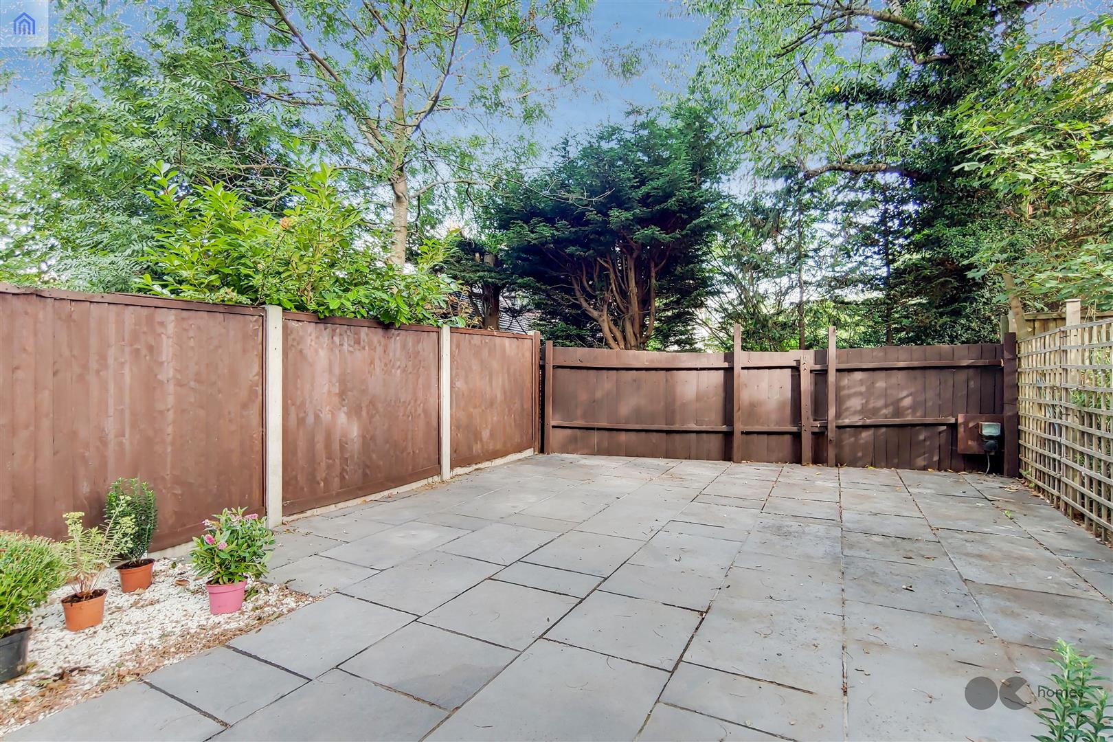 2 bed flat to rent in Hare Hall Lane, GIDEA PARK RM2  - Property Image 15