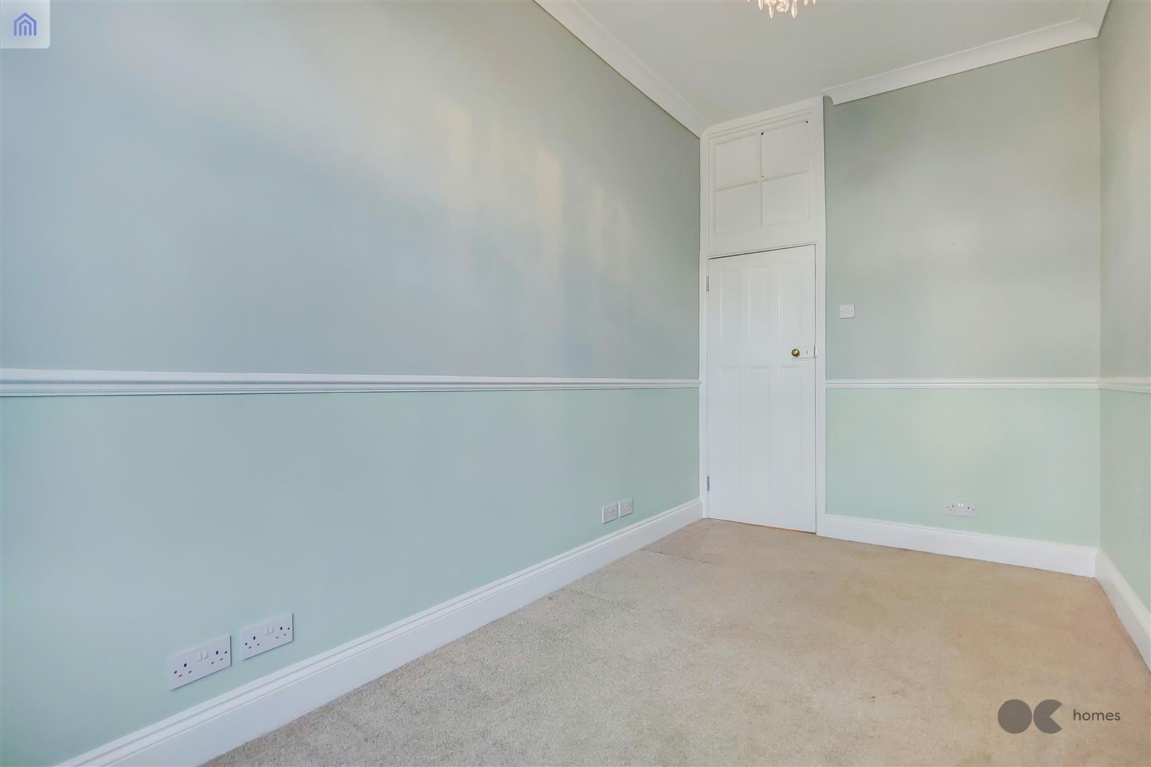 2 bed flat to rent in Hare Hall Lane, GIDEA PARK RM2  - Property Image 11