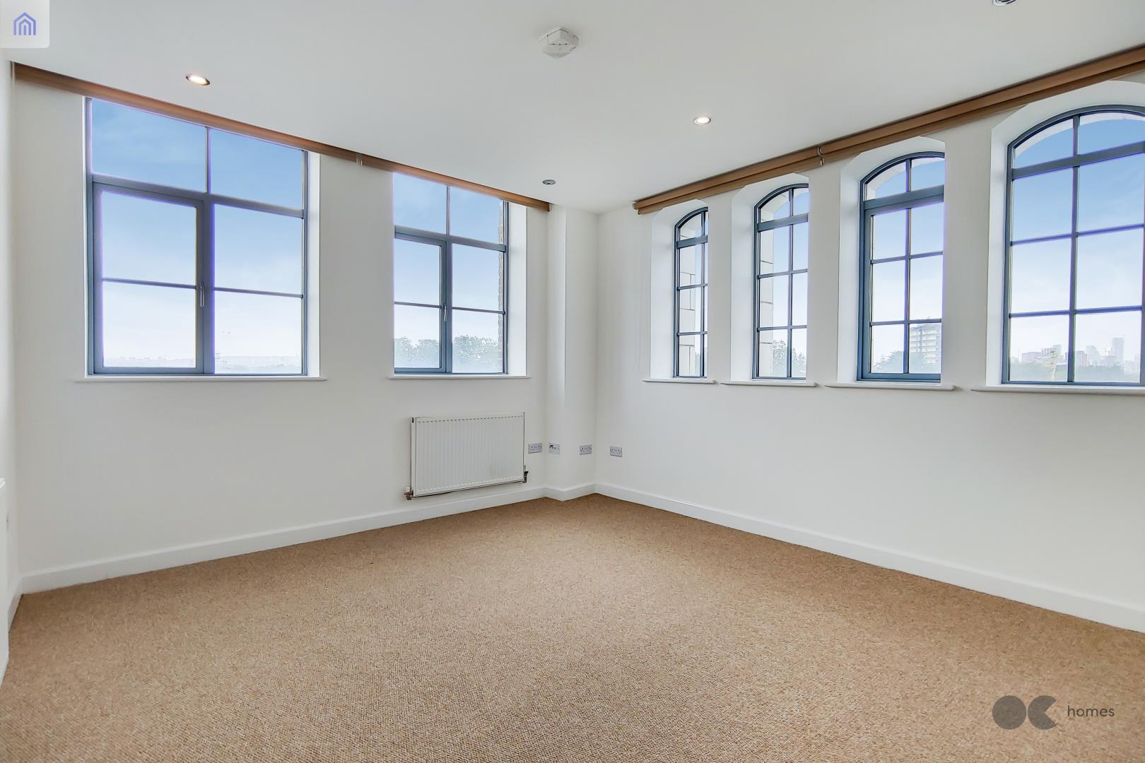 2 bed flat for sale in Greengate Street, PLAISTOW  - Property Image 2