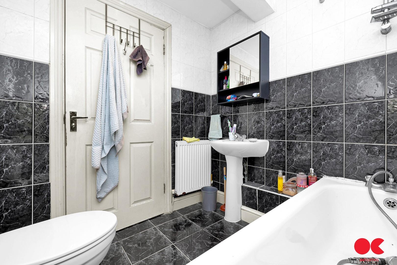 1 bed flat to rent in High Road Leyton, Leyton E10  - Property Image 16
